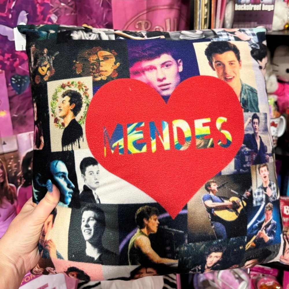 SHAWN MENDES THROW PILLOW